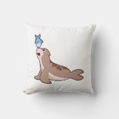 Seal with Fish (2).PNG クッション (正面)