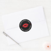Sealed with a Kiss Black & Red Lip Valentine's Day ラウンドシール (封筒)