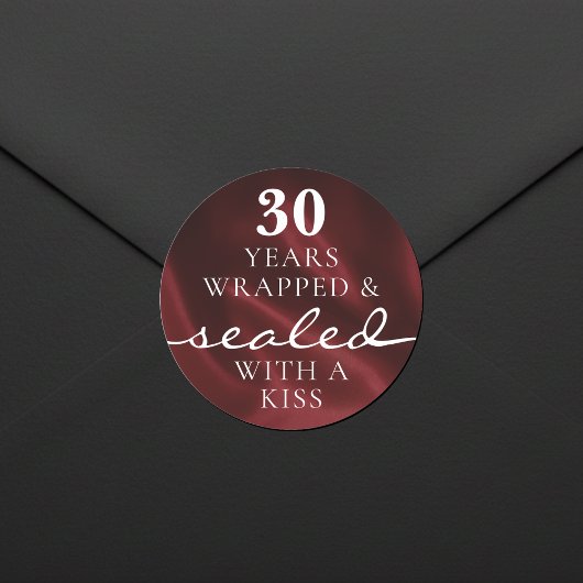 Sealed with a Kiss Red 30th Birthday Anniversary ラウンドシール