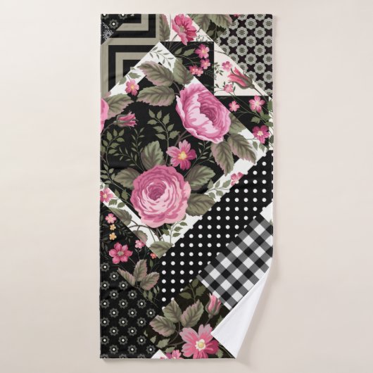 seamless floral patchwork pattern with geometrical バスタオル (バスタオル)