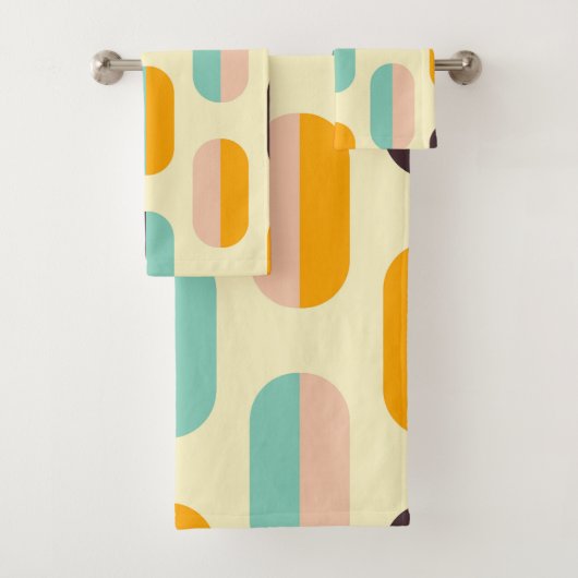 Seamless geometric pattern in retro vibes バスタオルセット (インサイチュ)