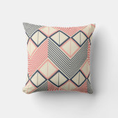Seamless geometric pattern of horizontal zigzag in クッション (正面)