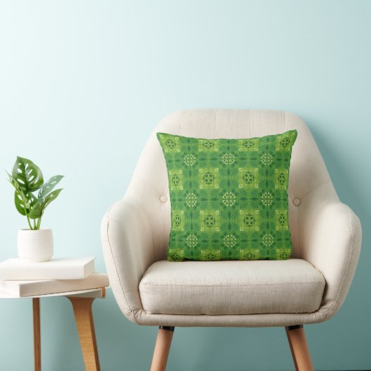 Seamless green floral pattern with symmetrical クッション (椅子)