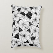 Seamless hand drawn pattern with hibiscus flowers アクセントクッション (裏面(縦))