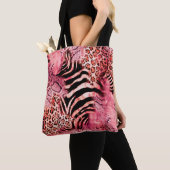 Seamless leopard pattern, abstract zebra. leopard, トートバッグ (クローズアップ)