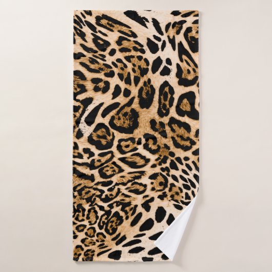 Seamless leopard texture, animal skin バスタオル (バスタオル)