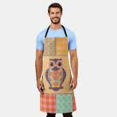 Seamless patchwork owl pattern. Vintage background エプロン (着用した状態)