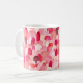 Seamless pattern of pink, red and beige spots. Wat コーヒーマグカップ (正面左)