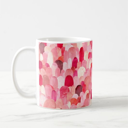 Seamless pattern of pink, red and beige spots. Wat コーヒーマグカップ (左)