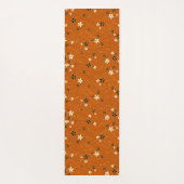 Seamless pattern with black and white flowers ヨガマット (裏面)