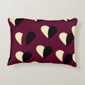 Seamless pattern with black and white heart. St Va アクセントクッション (裏面)
