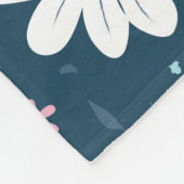 Seamless pattern with blue summer flowers on dark フリースブランケット (角)