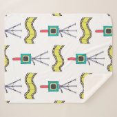 Seamless pattern with cameras and film strips on a シェルパブランケット (正面(横))