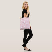 Seamless pattern with cute duck with heart on pink トートバッグ (モデル)