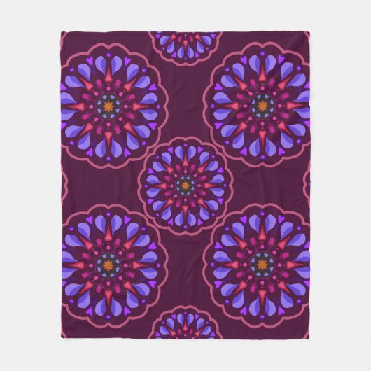 Seamless pattern with ethnic mandala art ornament. フリースブランケット (正面)