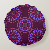 Seamless pattern with ethnic mandala art ornament. ラウンドクッション (裏面)