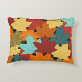 Seamless pattern with fall maple leaves. illustrat アクセントクッション (裏面)