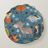 Seamless pattern with forest animals on blue backg ラウンドクッション (裏面)