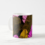 Seamless pattern with hand drawn tropical leaves. コーヒーマグカップ (正面左)