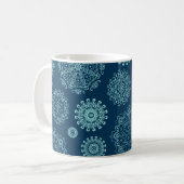 Seamless pattern with laced snowflakespattern,arab コーヒーマグカップ (正面左)