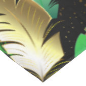 Seamless Pattern with Mardi Gras feathers テーブルクロス (アングル)