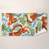 Seamless pattern with painted in watercolor tigers バスタオル (バスタオル)