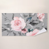 Seamless pattern with spring flowers and leaves. H バスタオル (バスタオル)