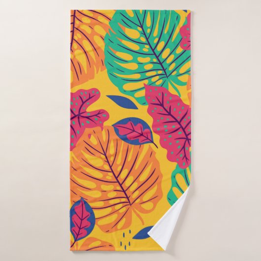 Seamless pattern with tropical leaves on yellow ba バスタオル (バスタオル)