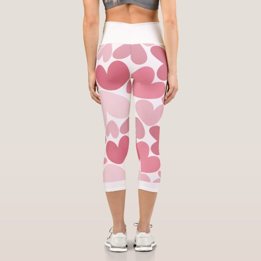 Seamless Pink Hearts Pattern Leggings – Romantic カプリレギンス (裏面)