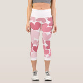 Seamless Pink Hearts Pattern Leggings – Romantic カプリレギンス (正面)