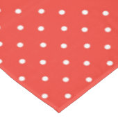 Seamless red background polka dot pattern テーブルクロス (アングル)