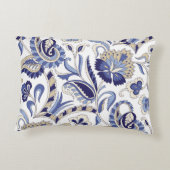 Seamless traditional Indian blue paisley patternpa アクセントクッション (裏面)