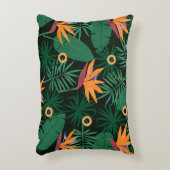 Seamless tropic pattern with strelitzia flowers an アクセントクッション (正面(垂直))