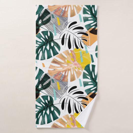 Seamless tropical pattern. Green leaves of a palm バスタオル (バスタオル)
