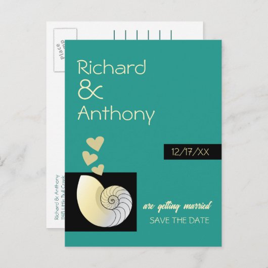 Seashellとハート、ビーチ結婚式日付の保存 案内ポストカード (正面/裏面)