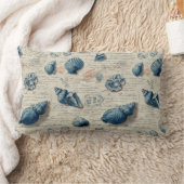 Seashells On French Script Parchment ランバークッション (ブランケット)