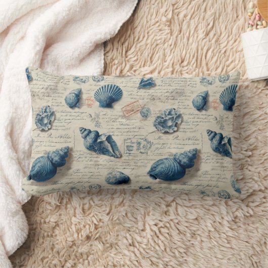 Seashells On French Script Parchment ランバークッション (ブランケット)
