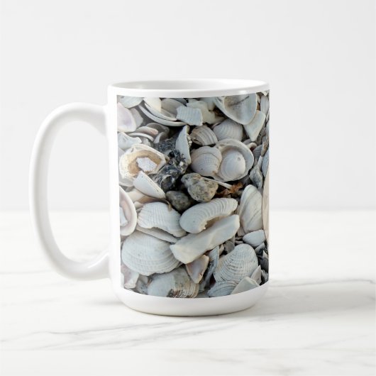 Seaside Shells Initial Mug Art コーヒーマグカップ (左)