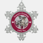 Season's Greetings Cute Dog Photo Name Paw Prints スノーフレークピューターオーナメント (正面)