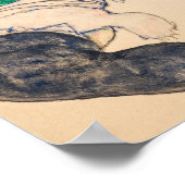 Seated Woman with Bent Knee, 1917 by Egon Schiele ポスター (角)