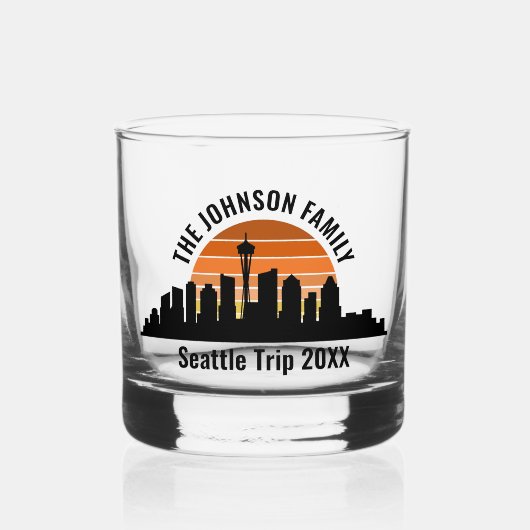 Seattle Skyline Sunset Custom Family Trip ウイスキーグラス (正面)