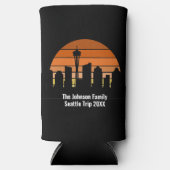 Seattle Skyline Sunset Personalized スリム缶クーラー (正面)