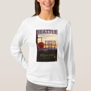 SeattlePikeの場所の市場の印および水眺め Tシャツ