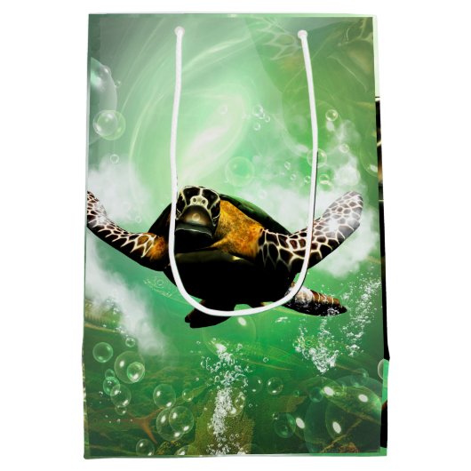 seaturtleが付いている水中世界 ミディアムペーパーバッグ (裏面)
