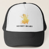 Secret Heart Gold Frog Custom Text Trucker  キャップ (正面)