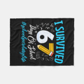 Secretary Survived 67 Days Of School Humor Design フリースブランケット (正面(横))