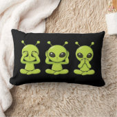 See, Hear, Speak No Evil Lumbar Throw Pillow ランバークッション (ブランケット)