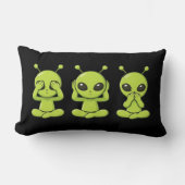See, Hear, Speak No Evil Lumbar Throw Pillow ランバークッション (正面)