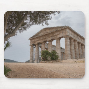 Segesta、シシリーのギリシャの寺院 マウスパッド