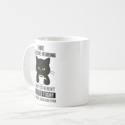 Selective Hearing – Grumpy Black Cat Coffee Humor コーヒーマグカップ (正面左)